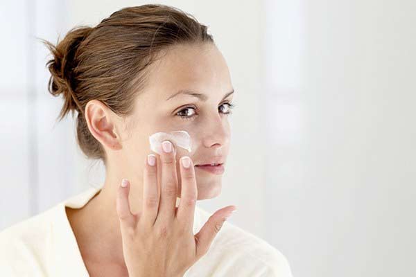 How to take care of your skin this winter