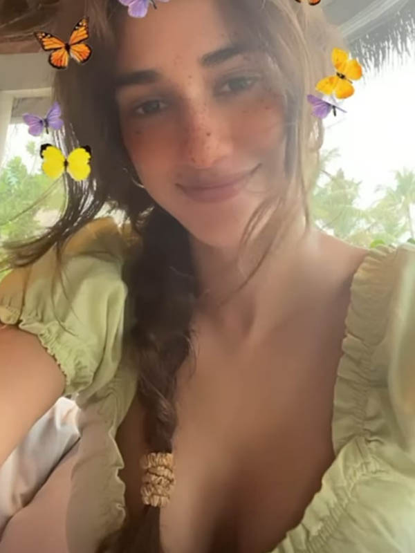 Disha Patani scorches up the internet with her holiday pics from Maldives