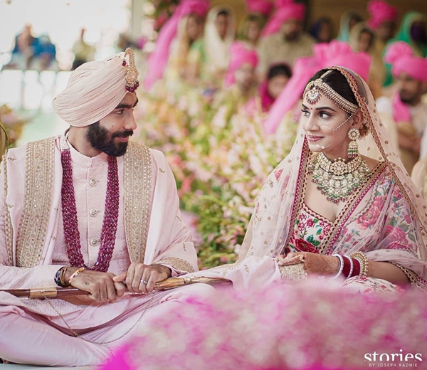 Indian pacer Jasprit Bumrah marries sports presenter Sanjana Ganesan - Check first pics