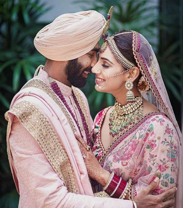Indian pacer Jasprit Bumrah marries sports presenter Sanjana Ganesan - Check first pics