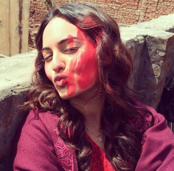 Here is how Bollywood celebrated Holi 2021 (PHOTOS)