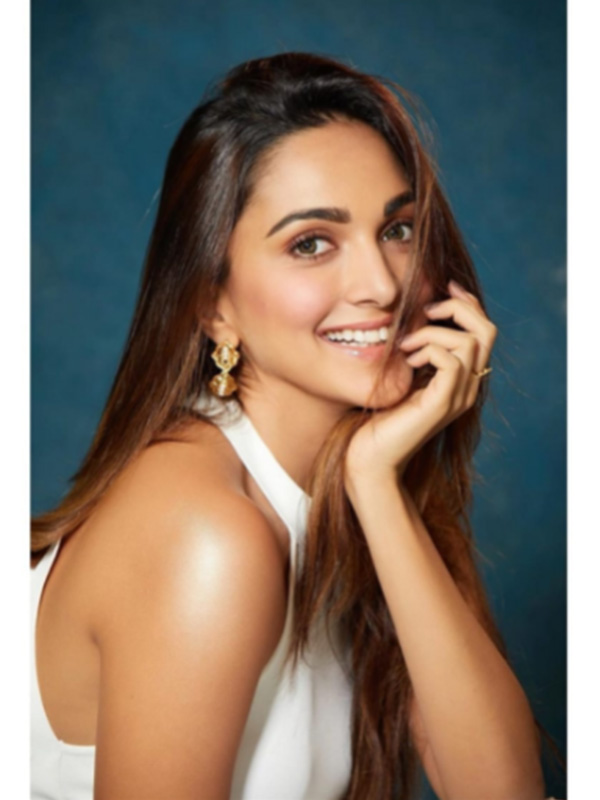 PHOTOSHOOT: Kiara Advani looks stunning in white Ralph Lauren Gown worth Rs 2.1 lakhs