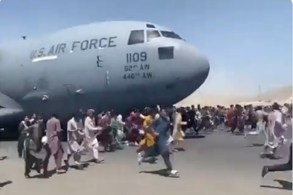 Heartbreaking images from Kabul Airport as desperate residents try to escape Taliban rule in Afghanistan