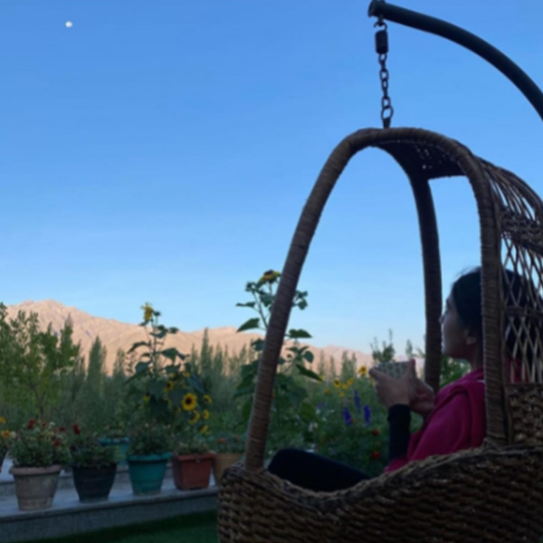 Sara Ali Khan is enjoying Ladakhâ€™s picturesque beauty to the fullest. See pictures!
