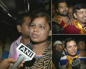 First batch of Amarnath pilgrims leaves for Kashmir