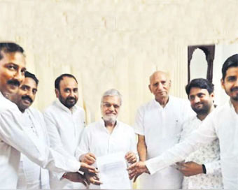All six Rajasthan BSP MLAs join Congress 