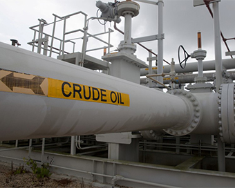 WTI crude again below zero on supply glut, storage crunch