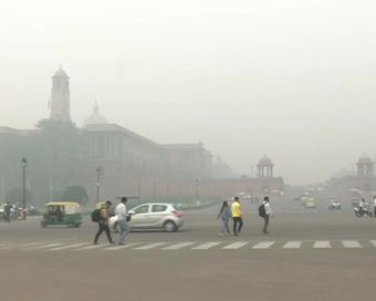 Delhi AQI at 470 in emergency zone