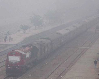 Fog disrupts air, rail traffic in Delhi; air quality 
