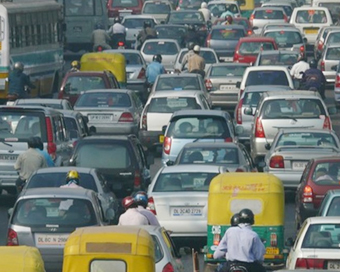 Delhi traffic Advisory: Avoid Ashram, take DND route
