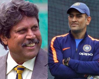 Kapil Dev and MS Dhoni (file photo)