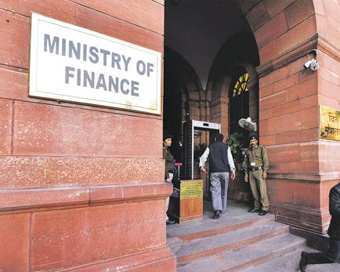 Finanace Ministry positive on RBI decsion, change in stance