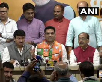Rebel AAP leader Kapil Mishra joins BJP