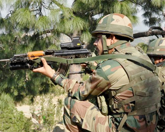 Pakistan troops violate ceasefire on LoC in Poonch