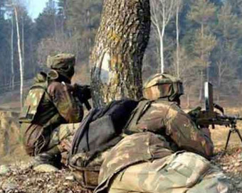 Policeman, 3 militants killed in Srinagar gunfight (File photo)