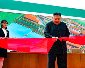 Kim Jong-un appears in public after 20 days, attends ribbon-cutting ceremony with sister