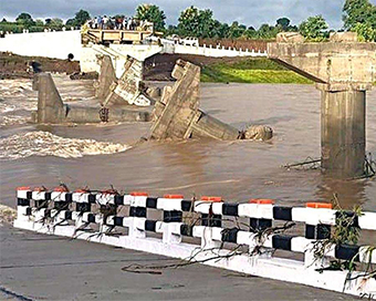 Madhya Pradesh: Bridge washes away on day of inauguration 