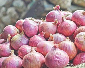 Centre to take call on onion imports as prices surge