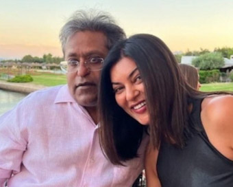 Lalit Modi dating Sushmita Sen, shares romantic pics on Twitter