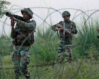 Ceasefire violation by Pakistan in Poonch, India responding
