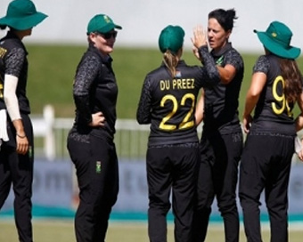 South African women beat Pak in 2nd ODI, take unbeatable 2-0 lead