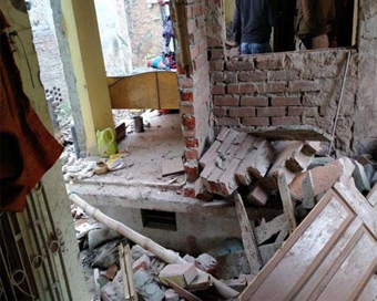 Six injured in a blast near Gandhi Maidan in Patna