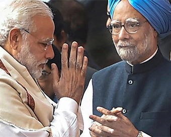 Narendra Modi and Manmohan Singh (file photo)