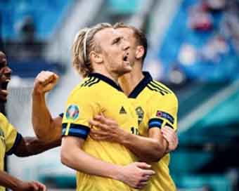 Euro 2020: Sweden upset Poland 3-2 to advance into last 16
