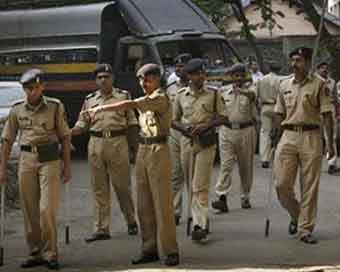Tamil Nadu crime branch registers case against 10 police officers