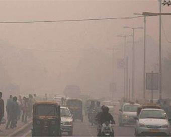 Prolonged air pollution exposure doubles risk of smell loss: Study
