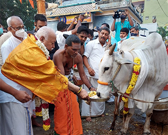 RSS chief Mohan Bhagwat joins Pongal celebrations