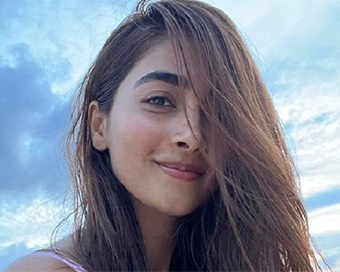 Pooja Hegde: Prabhas sent food for everyone on the sets of 