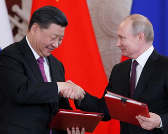  Putin praises China