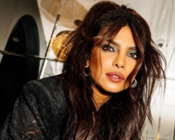 Priyanka Chopra lashes out at news article calling her 