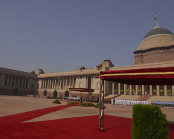 Two Americans held for flying drone over Rashtrapati Bhawan