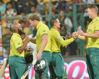 Bengaluru: South African players celebrate after winning the 3rd T20I match against India at M. Chinnaswamy Stadium in Bengaluru on Sep 22, 2019. (Photo: IANS)