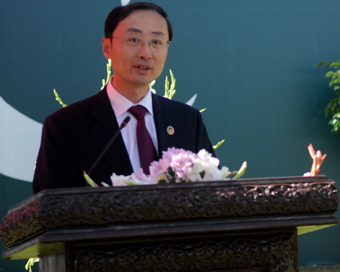 LAHORE, Sept. 30, 2015 (Xinhua) -- Chinese Ambassador to Pakistan Sun Weidong addresses the inauguration ceremony of Chinese Consulate General in Lahore, in eastern Pakistan