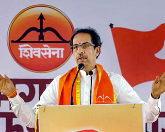 Raj Thackeray gets support from cousin Uddhav