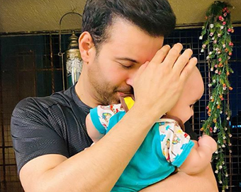 Actor Aamir Ali blessed with a baby girl