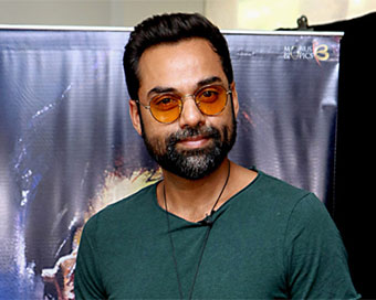 Abhay Deol takes a dig at Bollywood