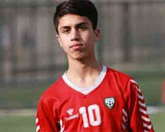 Afghan footballer Zaki Anwari dies after clinging to US military aircraft
