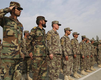 Taliban attacks kill 12 Afghan soldiers, 7 policemen