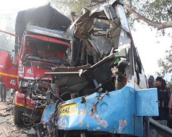 10 killed on Moradabad-Agra highway