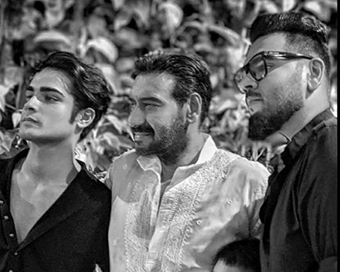 Kajol shares picture of her son Yug, husband Ajay and nephews Aman and Daanish