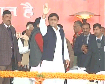 Akhilesh to head SP, his supporters \