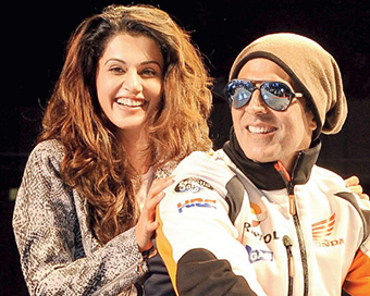 Akshay Kumar to Taapsee Pannu: Proud of you, your journey