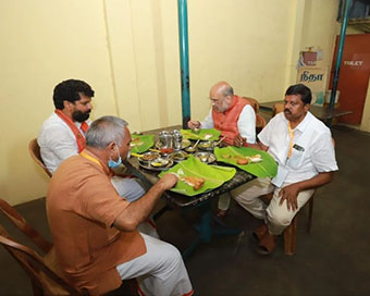 After rally and roadshow, Amit Shah enjoys dinner at ‘dhaba’