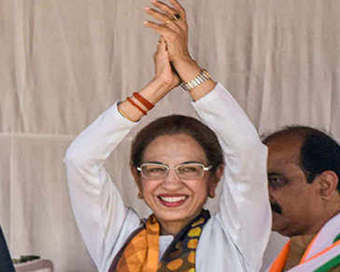 Ex-Congress MP Annu Tandon joins Samajwadi Party