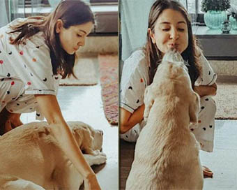 Anushka Sharma with her pet dog