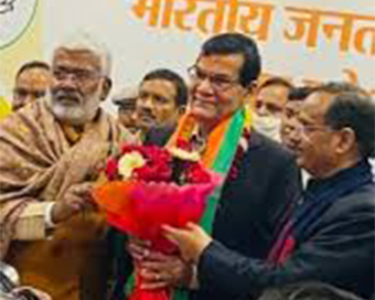 Ex-IAS Arvind Sharma joins BJP in UP